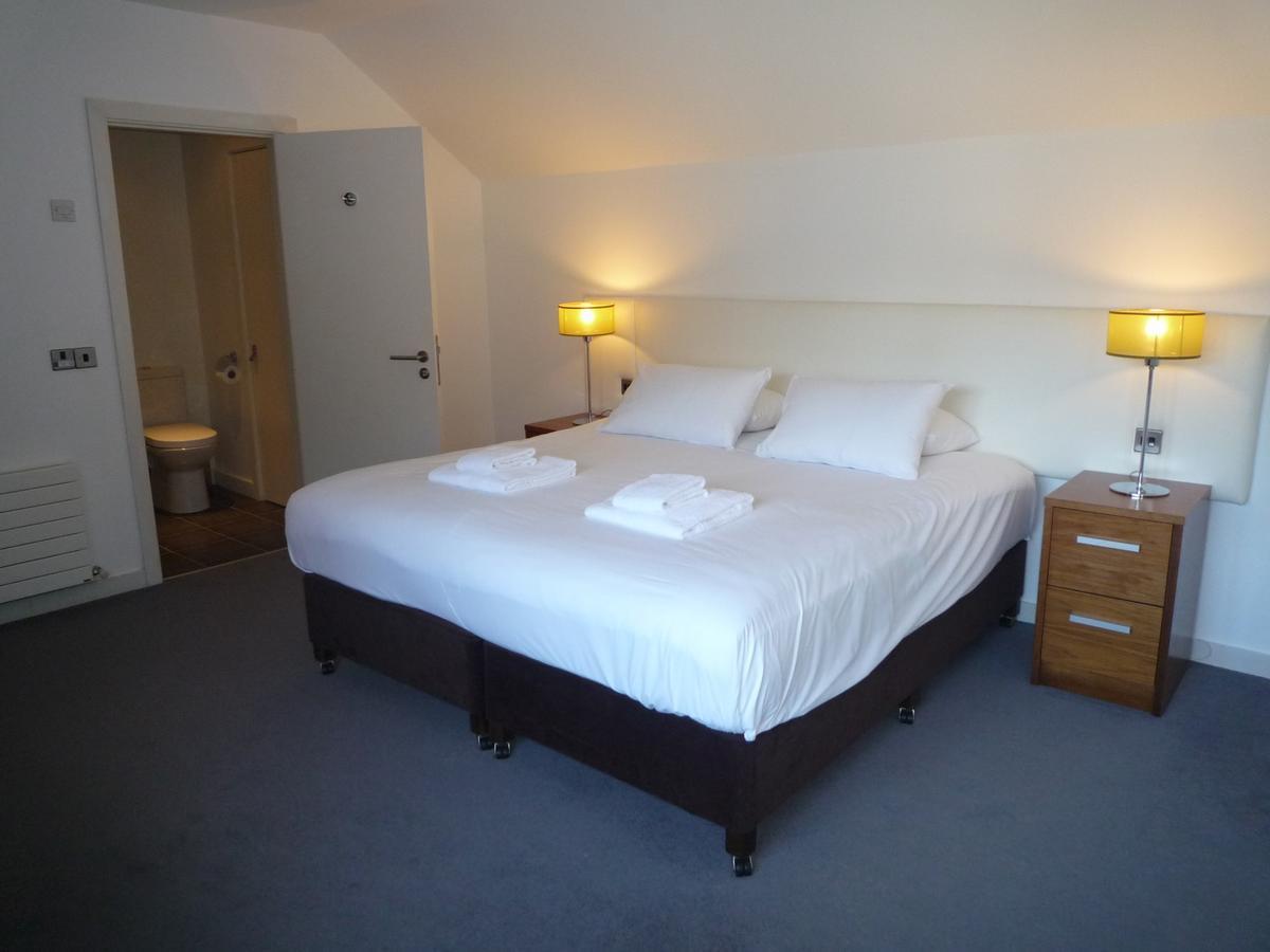 Castlemartyr Holiday Mews 3 Bed By Trident Holiday Homes Buitenkant foto